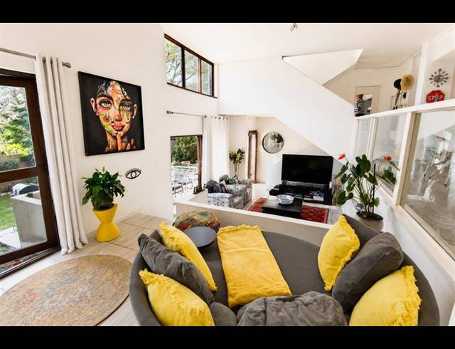 3 BEDROOM TOWNHOUSE FOR SALE IN BEDFORD PARK